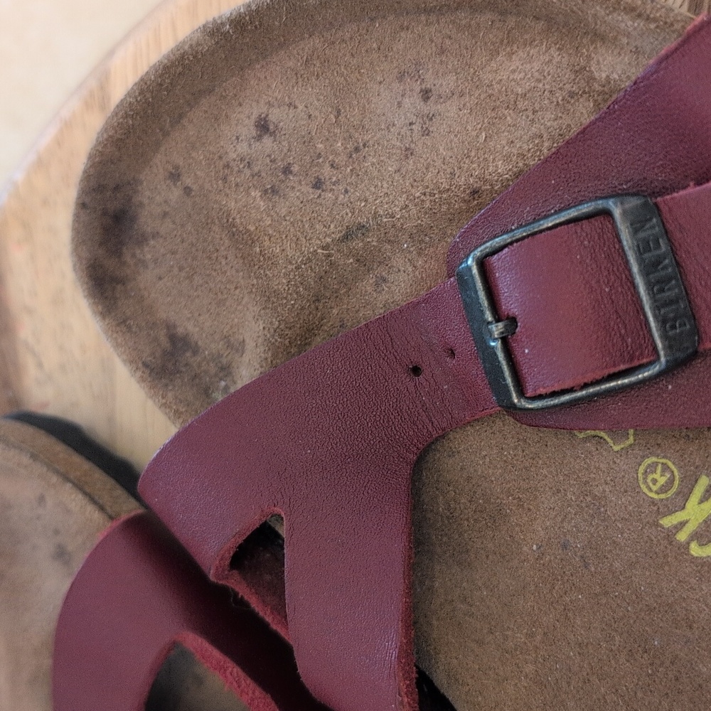 Yara Birkenstock Sandals - Picture 4 of 5